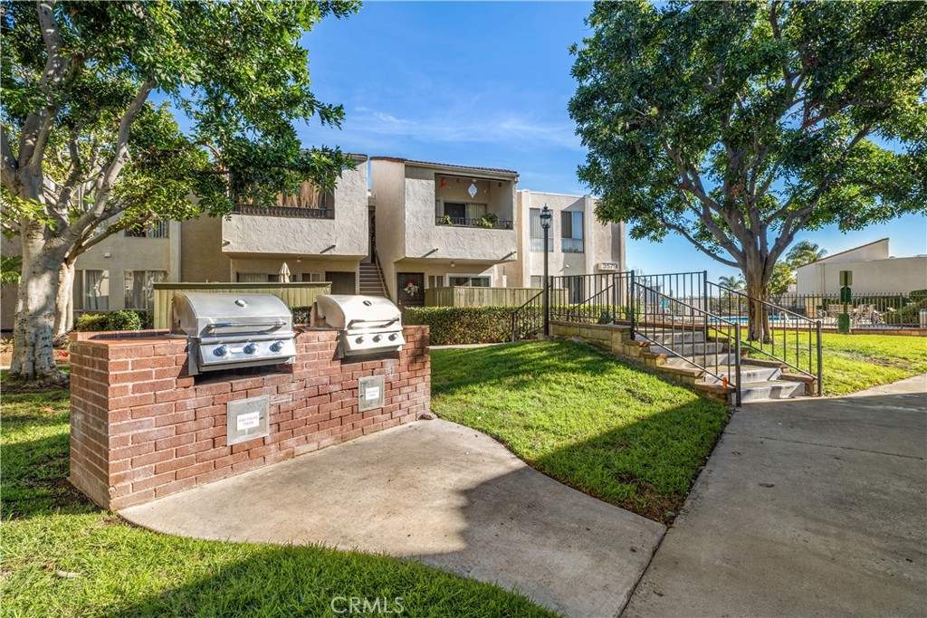 3591 Ruffin Road, Unit 125 San Diego, CA 92123 - Photo 45 of 51 BBQ Area