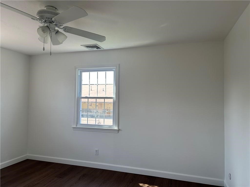 11 Pocono Road Middletown, RI 02842 - Photo 22 of 47