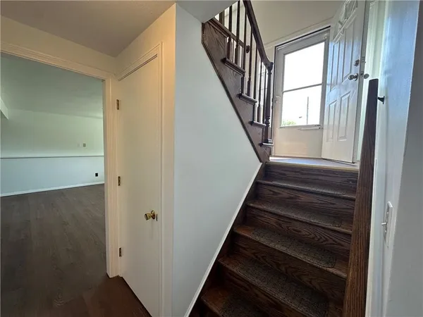 $4,000 | 11 Pocono Road, Middletown, RI 02842