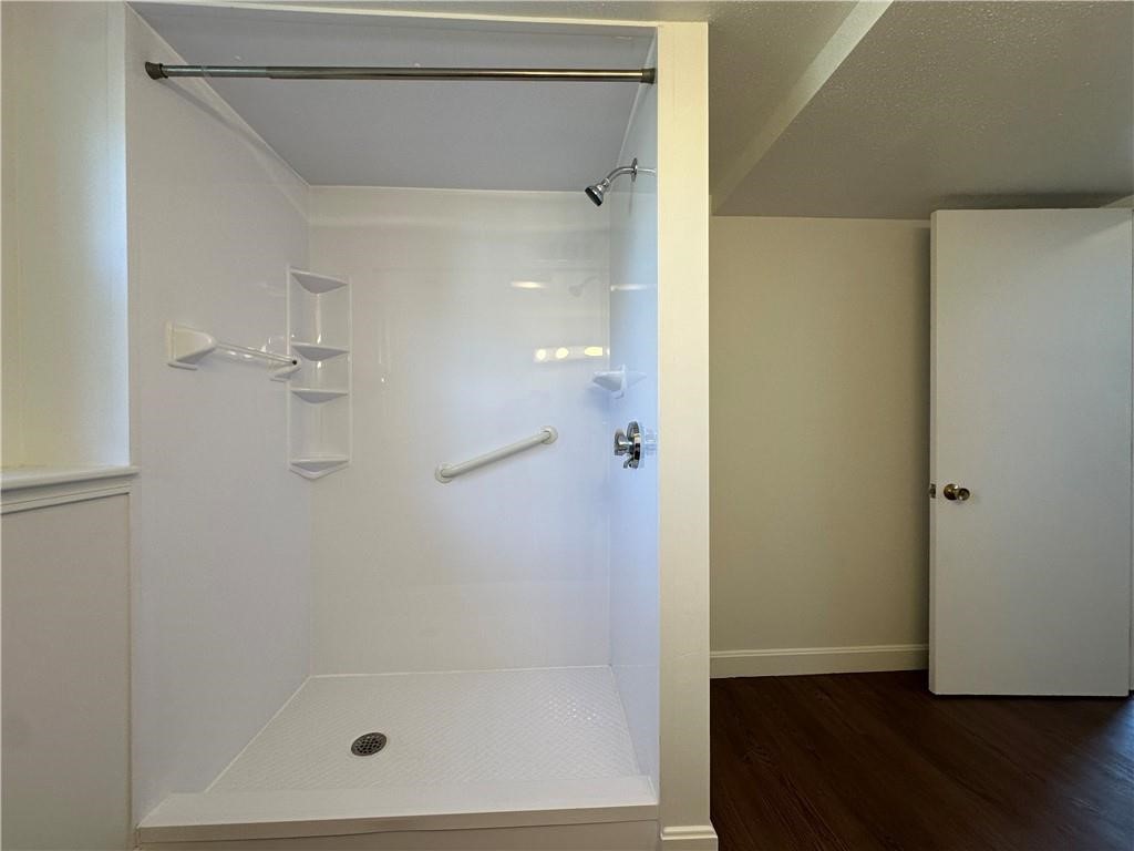 11 Pocono Road Middletown, RI 02842 - Photo 42 of 47