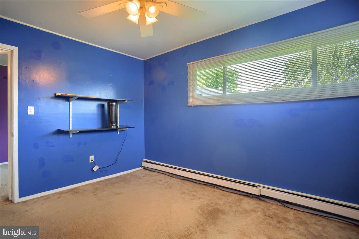 59 Incurve Road Levittown, PA 19057 - Photo 29 of 30 Gallery Image 29