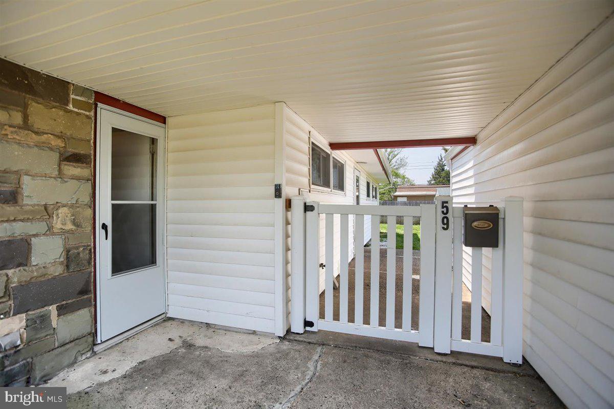 59 Incurve Road Levittown, PA 19057 - Photo 10 of 30 Gallery Image 10