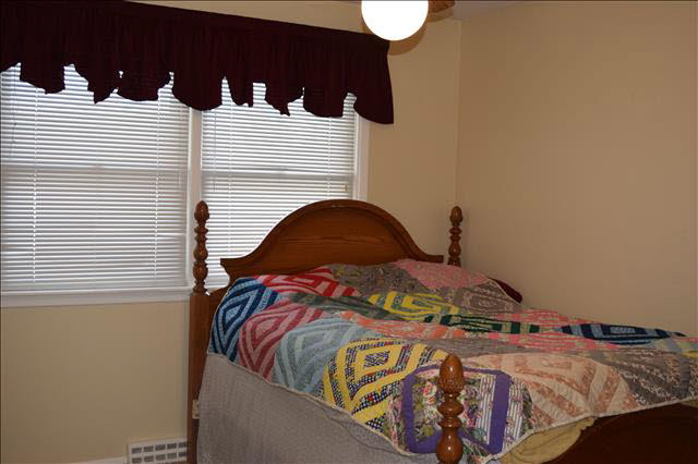 202 West Erie Road Temperance, MI 48182 - Photo 13 of 22