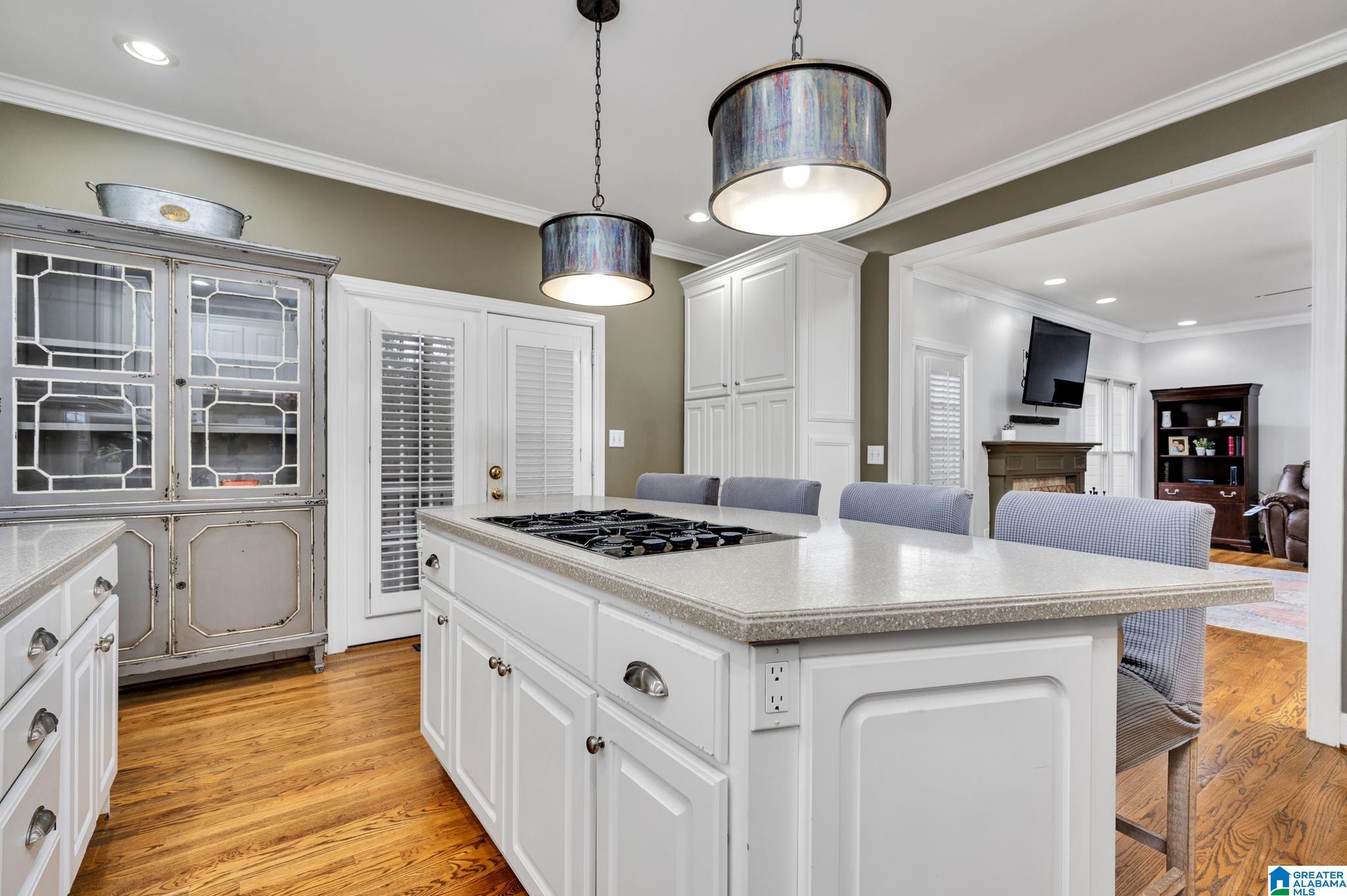 1005 Oak Tree Road Birmingham, AL 35244 - Photo 6 of 35