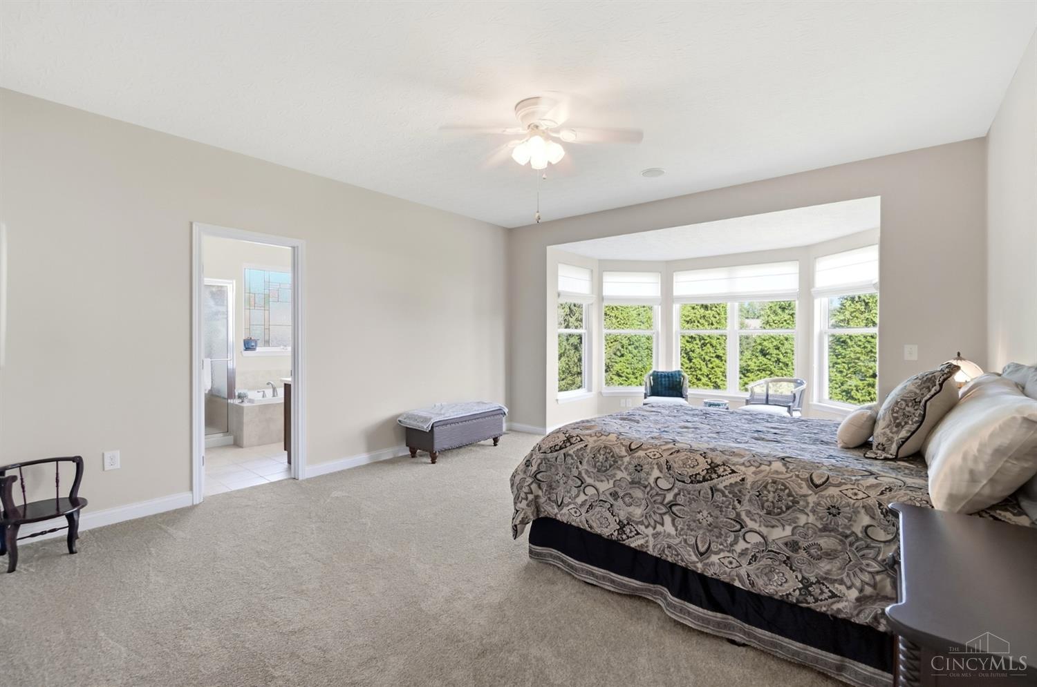655 Hyacinth Road Cincinnati, OH 45245 - Photo 23 of 79 Gallery Image 23