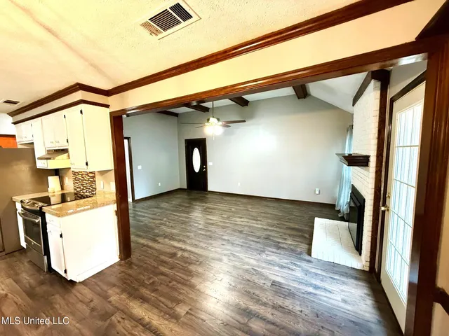 $2,000 | 182 Bellegrove Circle, Brandon, MS 39047