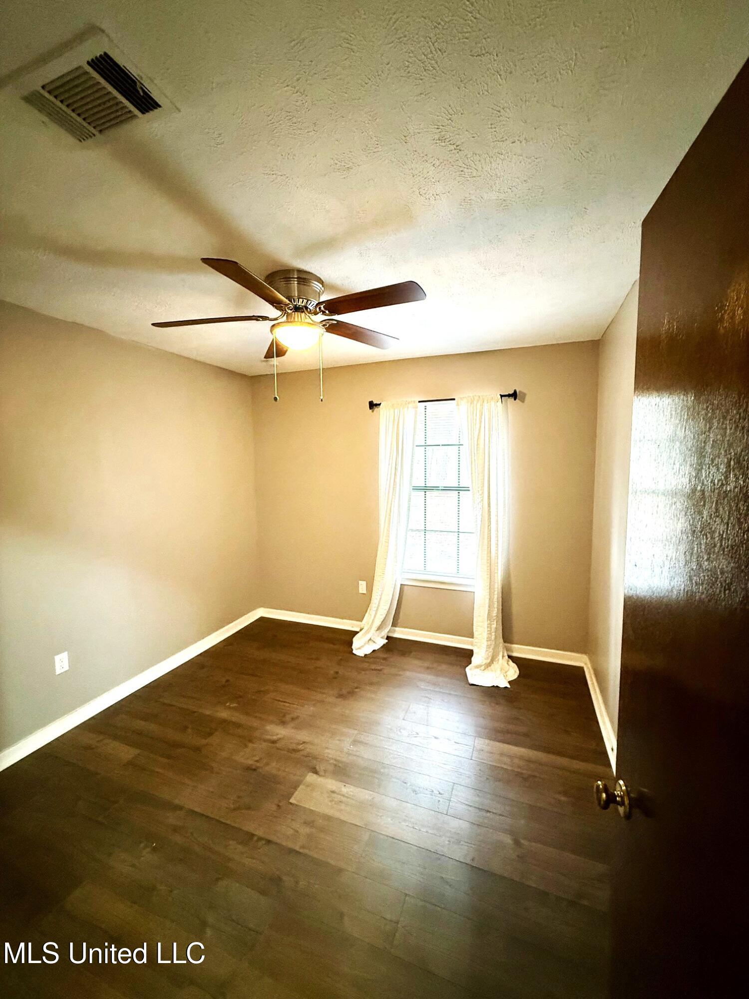 182 Bellegrove Circle Brandon, MS 39047 - Photo 23 of 25 THIRDBEDROOM