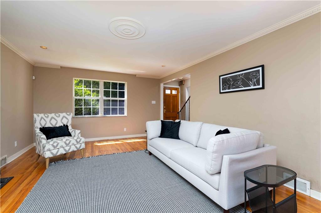 139 Fairfax Road Pittsburgh, PA 15221 - Photo 18 of 25 Gallery Image 18