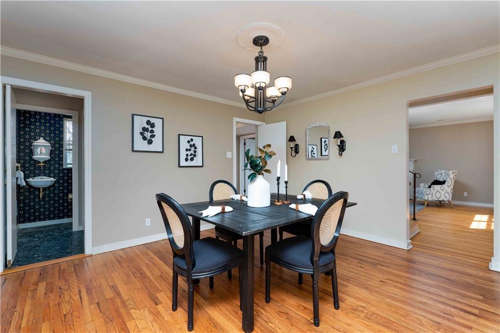 139 Fairfax Road Pittsburgh, PA 15221 - Photo 4 of 25 Gallery Image 4