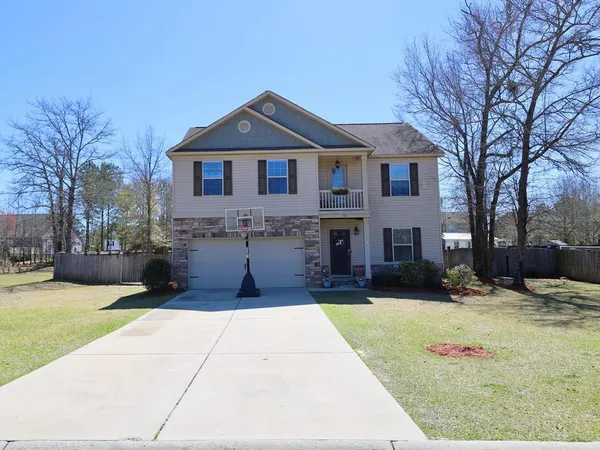 $2,350 | 54 Edinburgh Castle Lane, Camden, SC 29020
