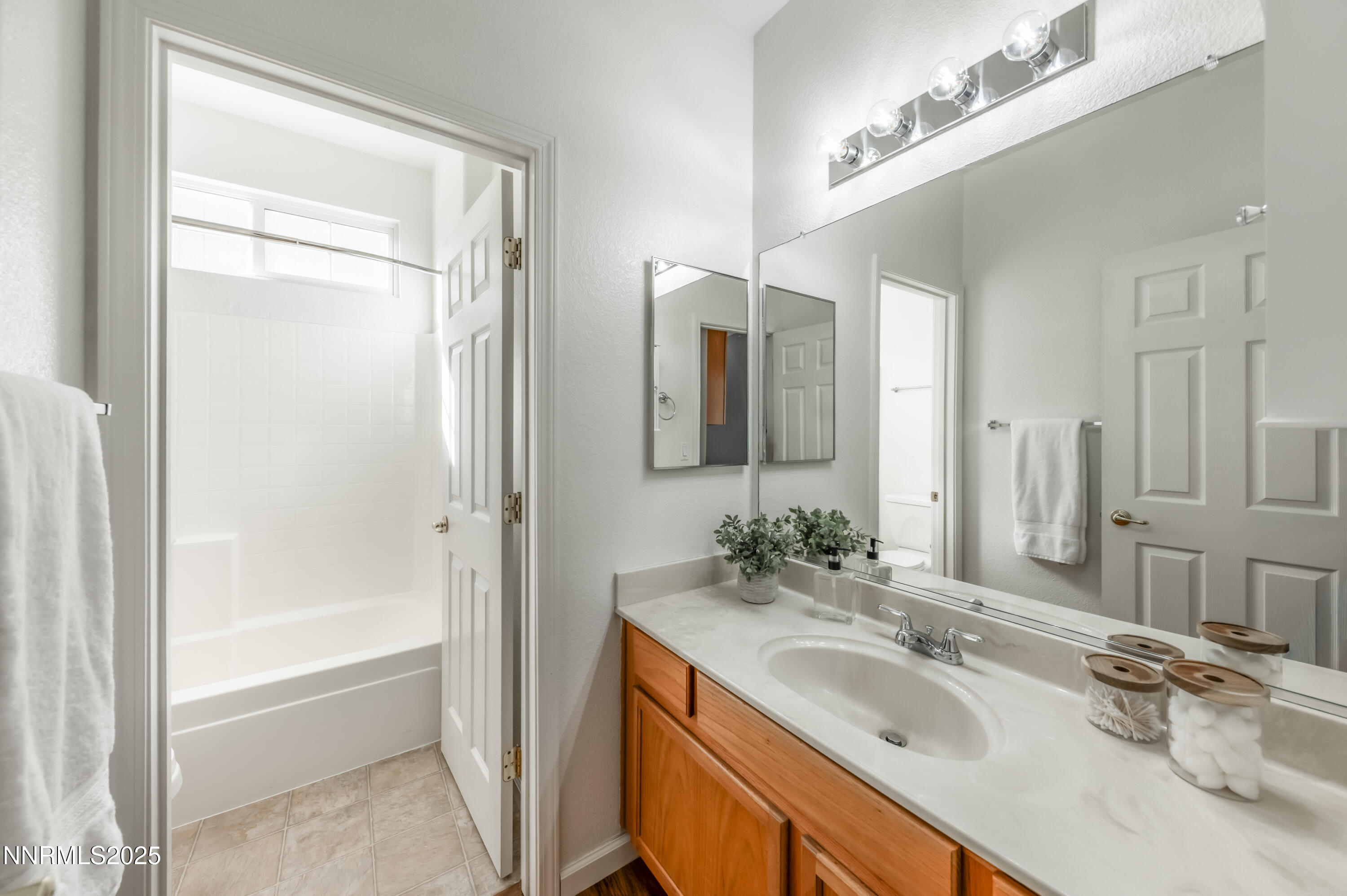 8896 Mahon Drive Reno, NV 89506 - Photo 23 of 29 m-1029