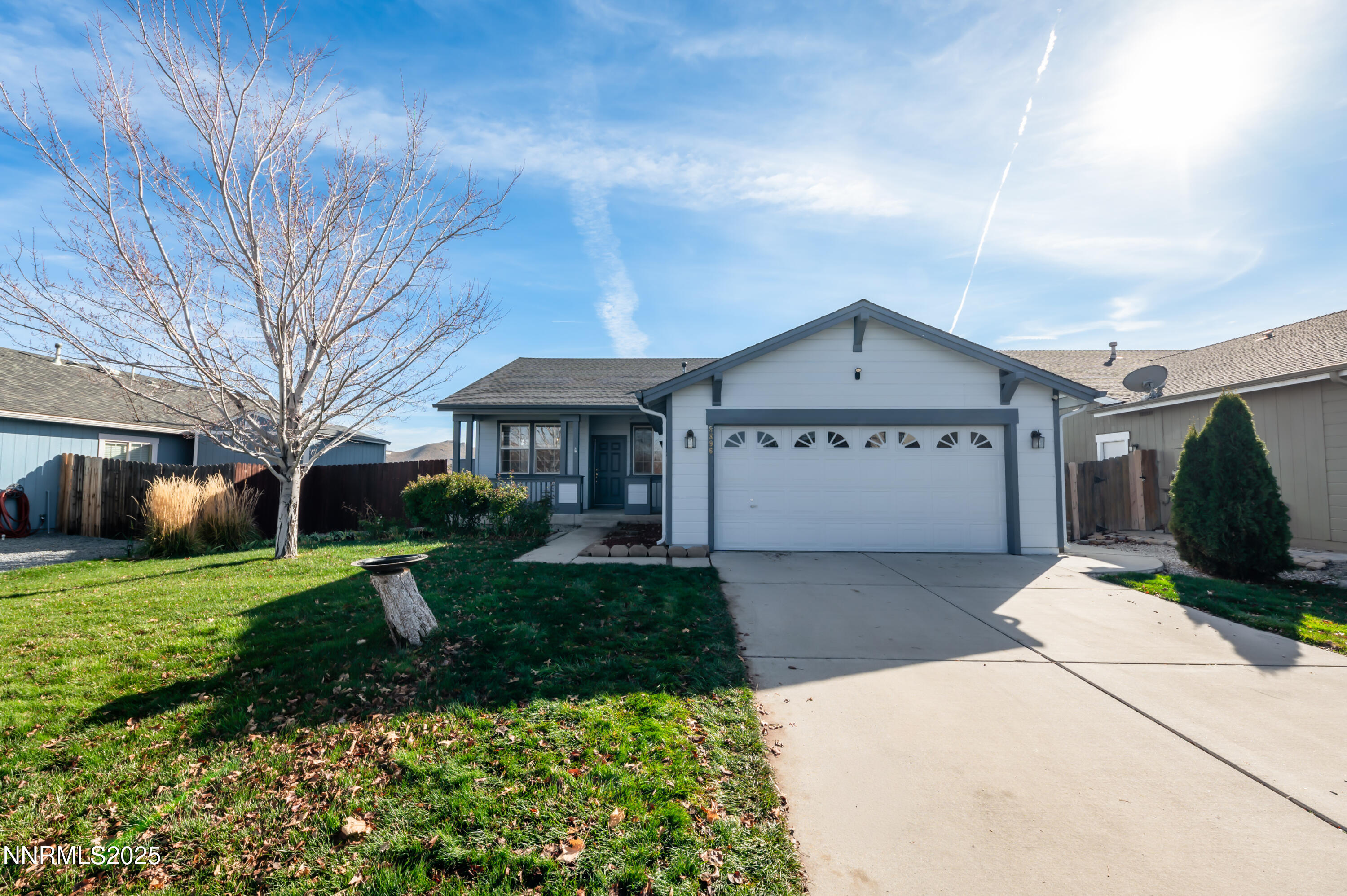 8896 Mahon Drive Reno, NV 89506 - Photo 3 of 29 m-1004