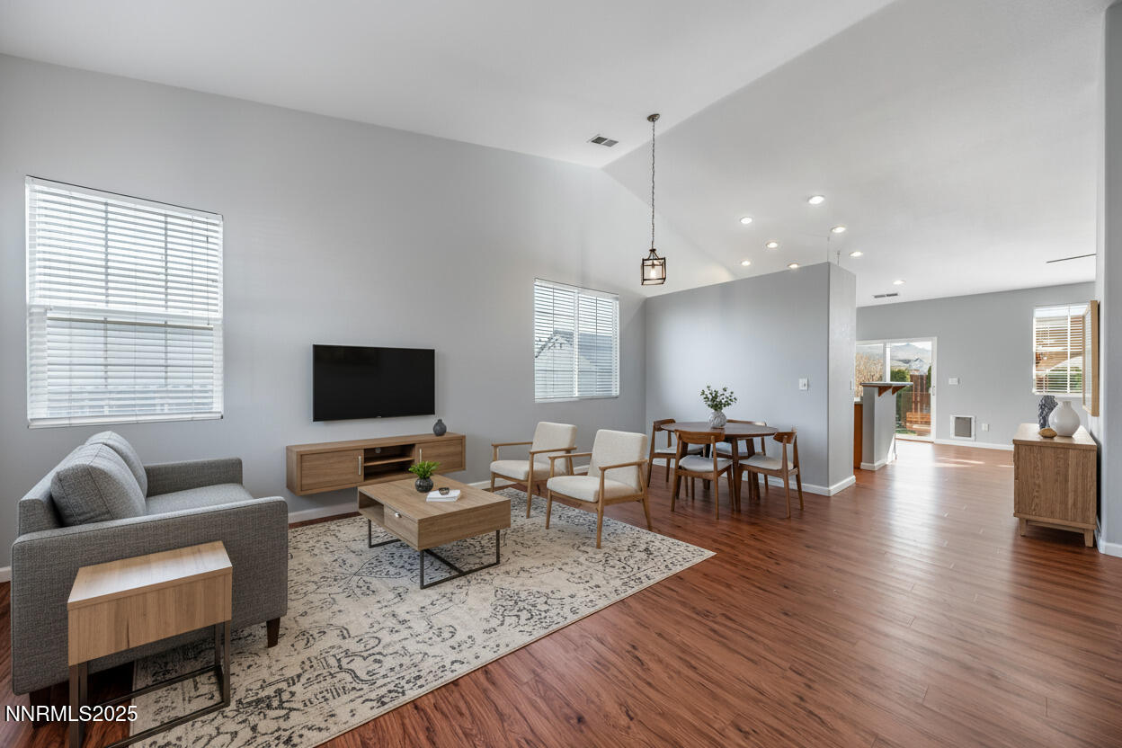 8896 Mahon Drive Reno, NV 89506 - Photo 7 of 29 collov-ai_20251126104102_27xawg