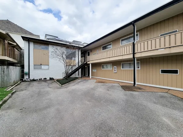 $1,100 | 1418 Vermont Street, Unit 9, Houston, TX 77006