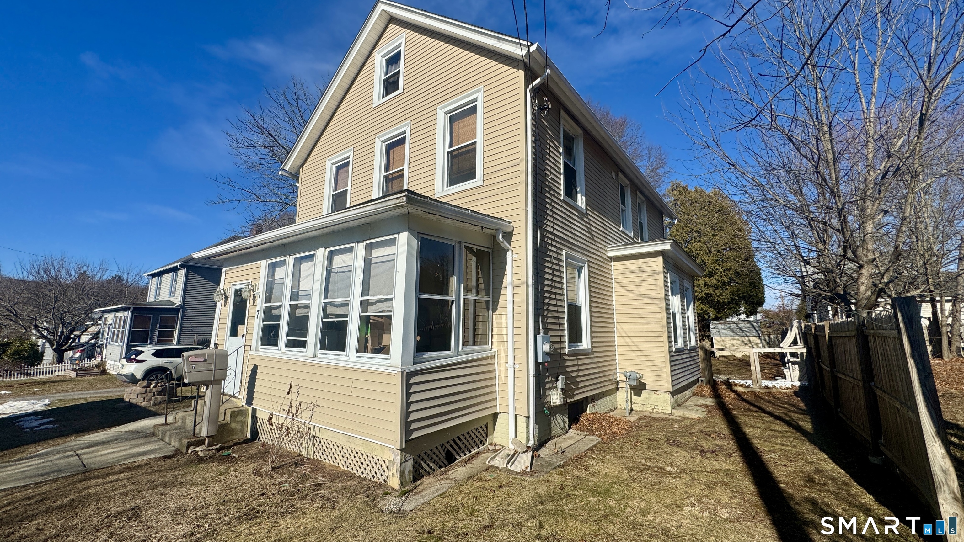 7 Quinebaug Road Norwich, CT 06360 - Photo 7 of 16