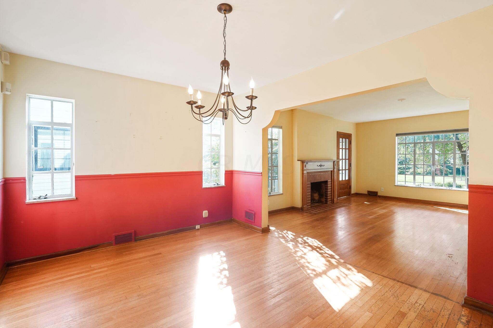 3266 Wicklow Road Columbus, OH 43204 - Photo 9 of 37 11-web-or-mls-DSC01506
