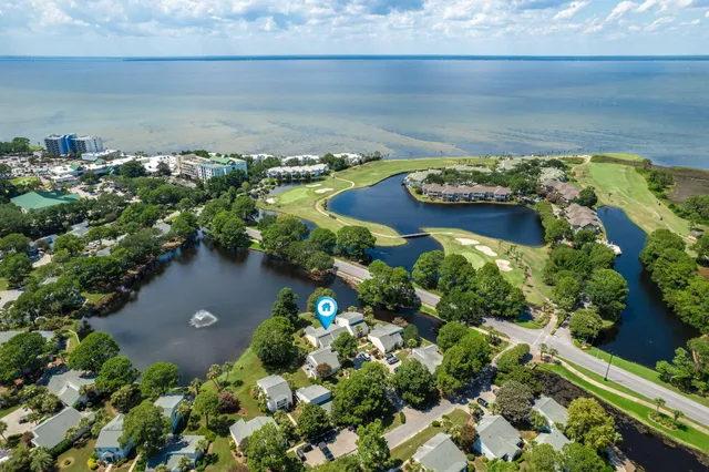 $599,900 | 707 Sandpiper Drive, Unit 10670, Miramar Beach, FL 32550