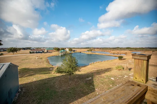 $325,000 | 19 Dewberry Lane, Seadrift, TX 77983