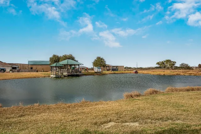 a view of a lake with houses