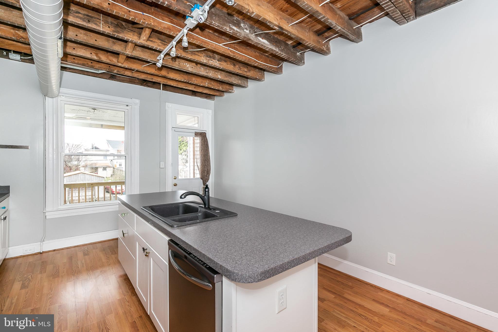 3624 Roland Avenue Baltimore, MD 21211 - Photo 15 of 42 Gallery Image 15