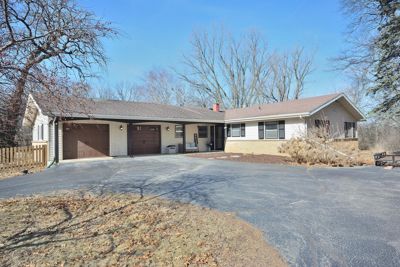 N4505 Park Road Oakland, WI 53523 - Photo 1 of 1 1
