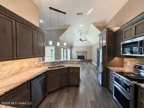 $470,000 | 204 Magnolia Springs Boulevard, Florence, MS 39073