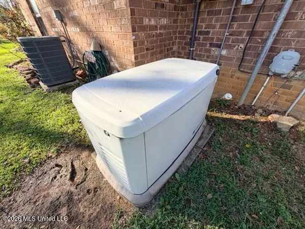 $464,900 | 204 Magnolia Springs Boulevard, Florence, MS 39073