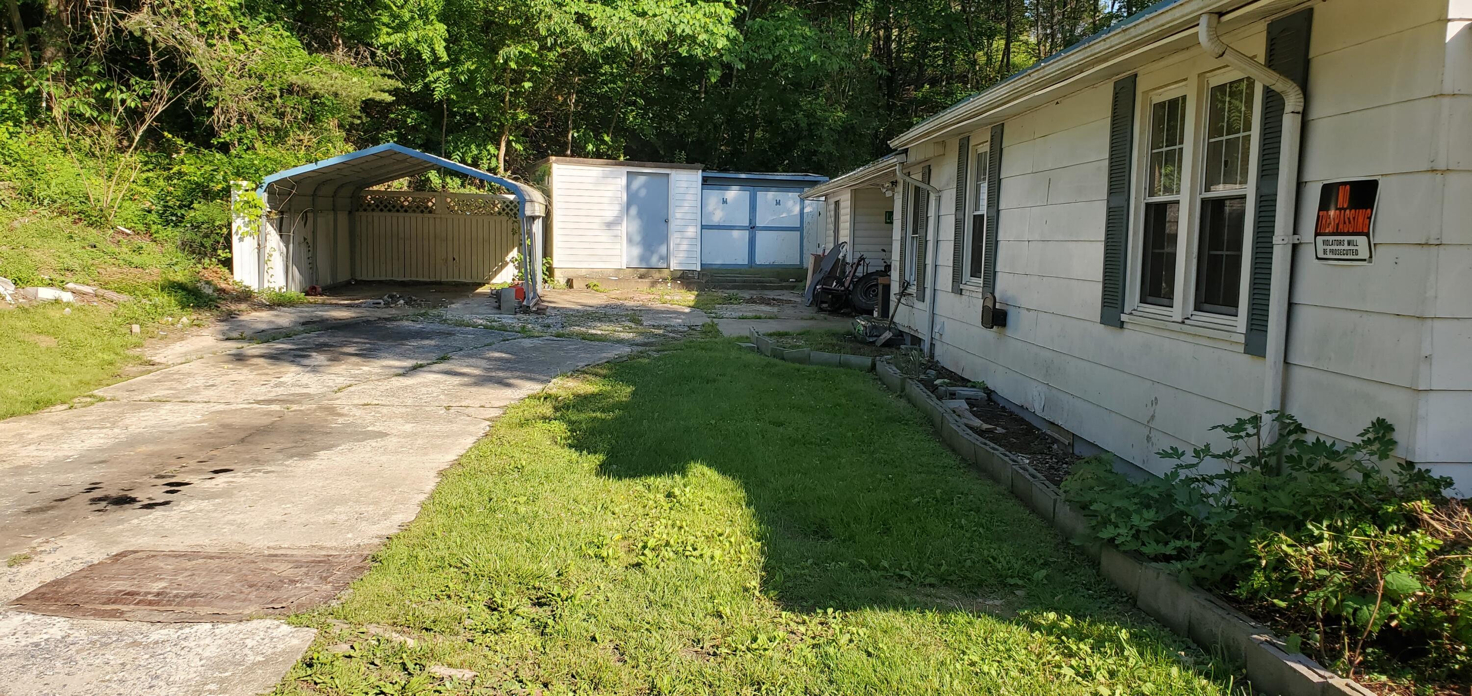 7173 Lone Star Road Kingsport, TN 37660 - Photo 8 of 48 20220531_175929