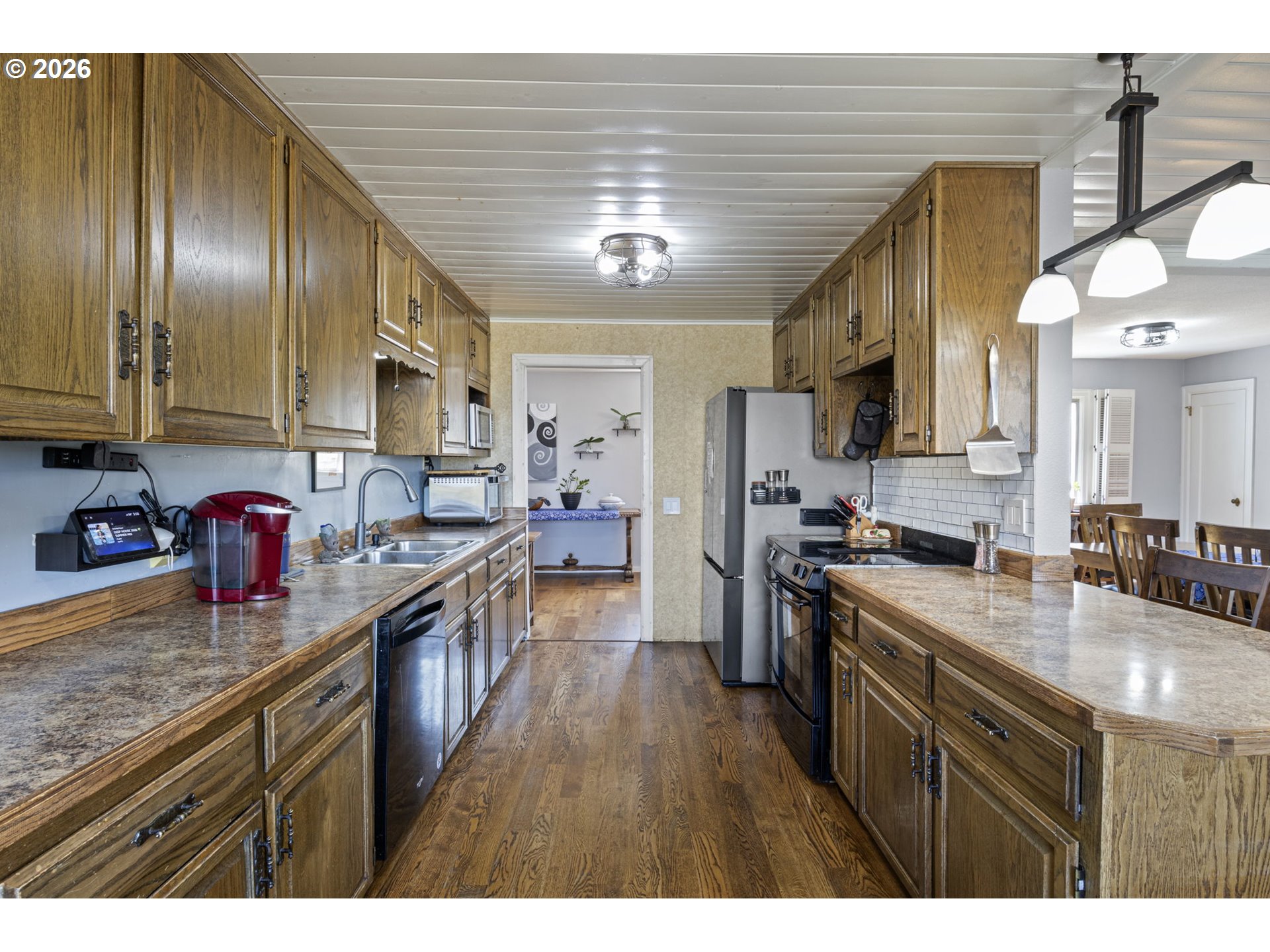 11523 Summit Loop Road Southeast Turner, OR 97392 - Photo 11 of 46 Den/Office