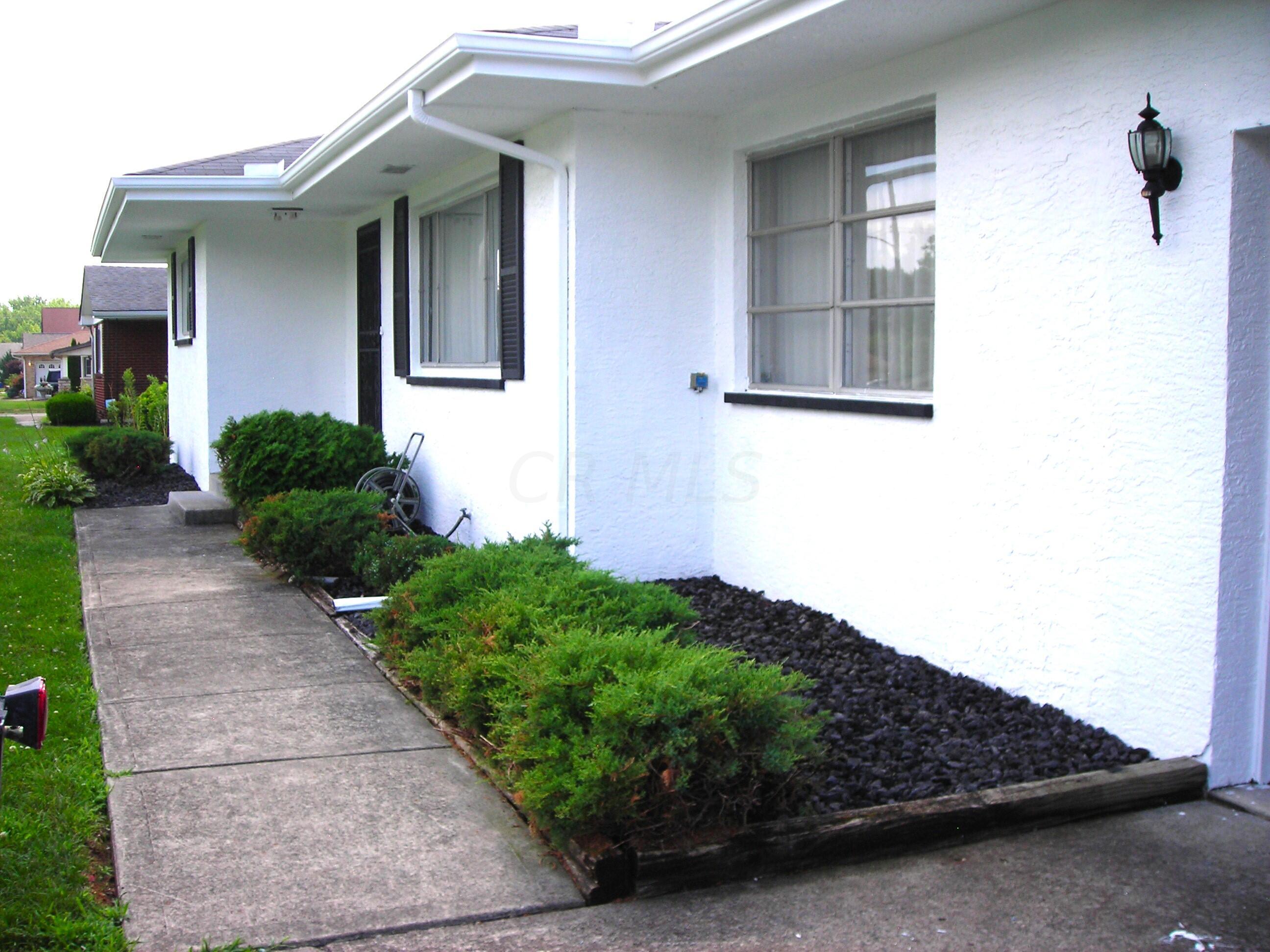 2405 Koebel Road Columbus, OH 43207 - Photo 11 of 24 DSCN2577