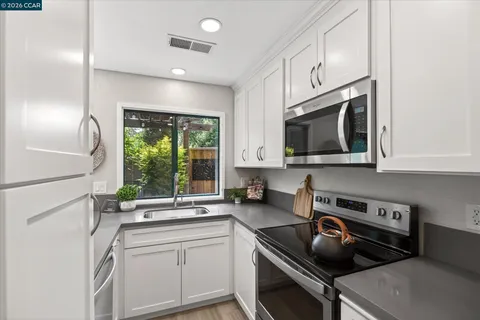 $675,000 | 2340 Westcliffe Lane, Unit L, Walnut Creek, CA 94597