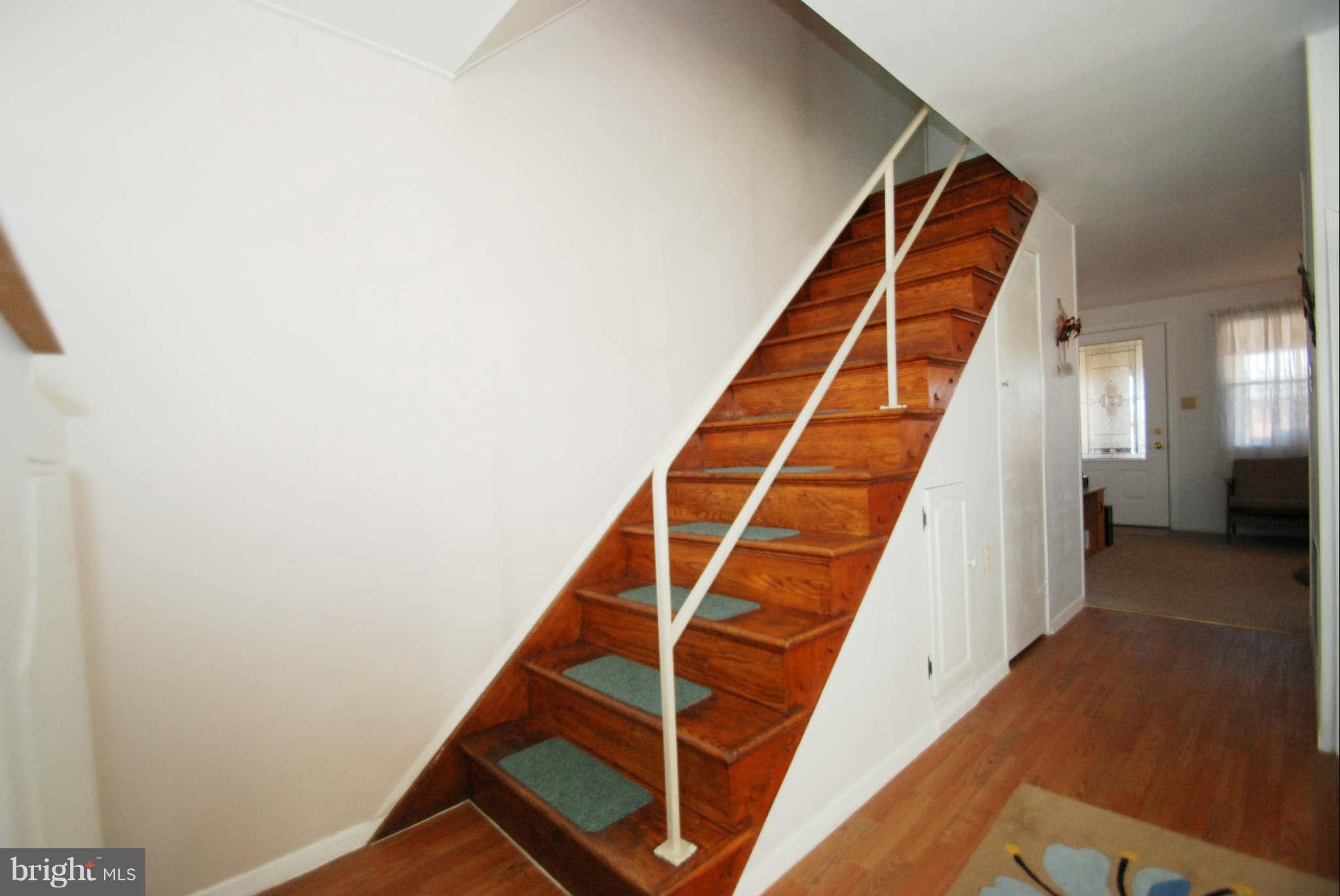 7911 Baltimore Street Baltimore, MD 21224 - Photo 15 of 30 Staircase