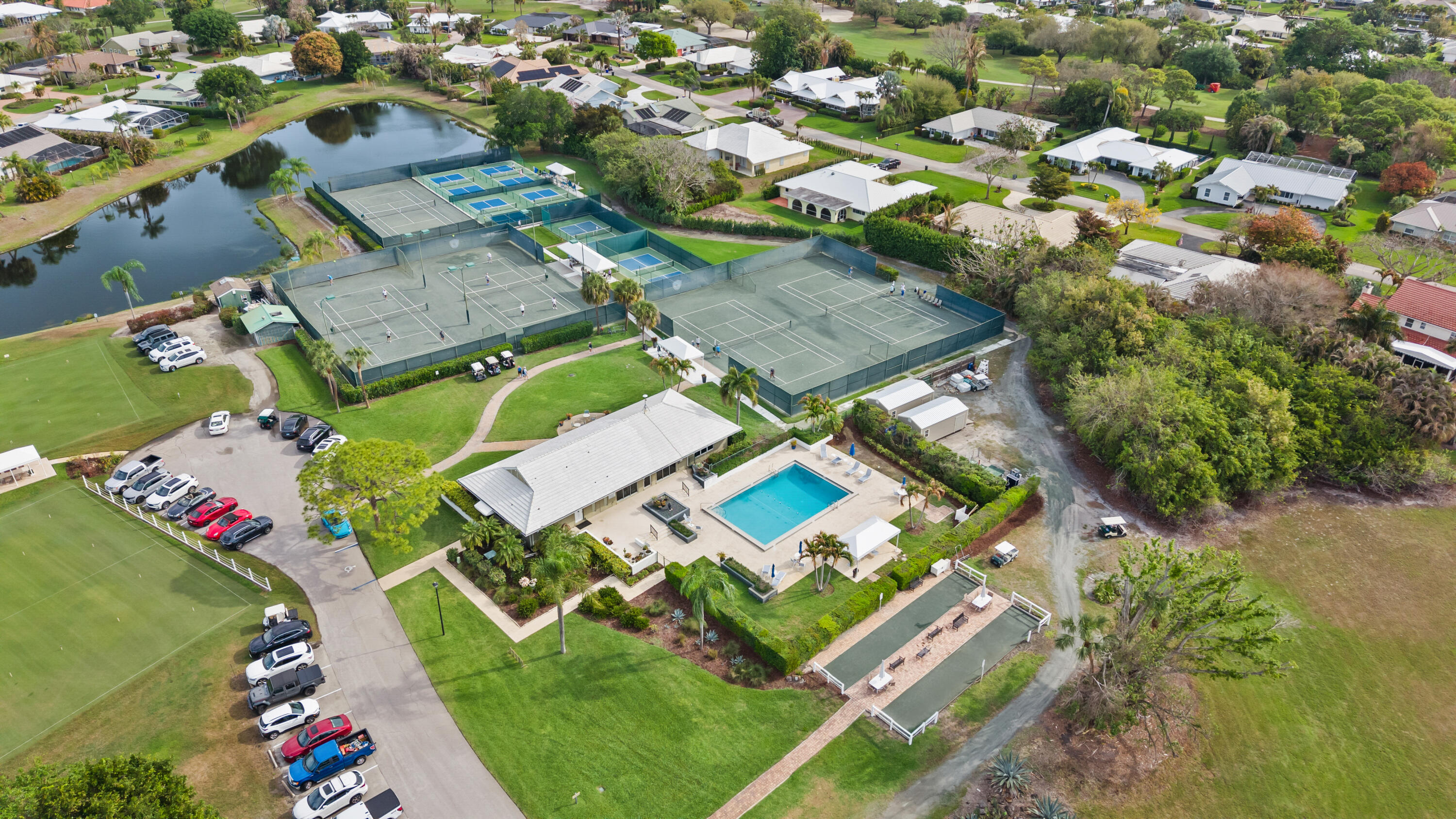 4176 Southeast Fairway Court Stuart, FL 34997 - Photo 39 of 46 36_stuart yacht & country club (2)