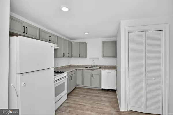 $1,800 | 28 Basalt Drive, Fredericksburg, VA 22406