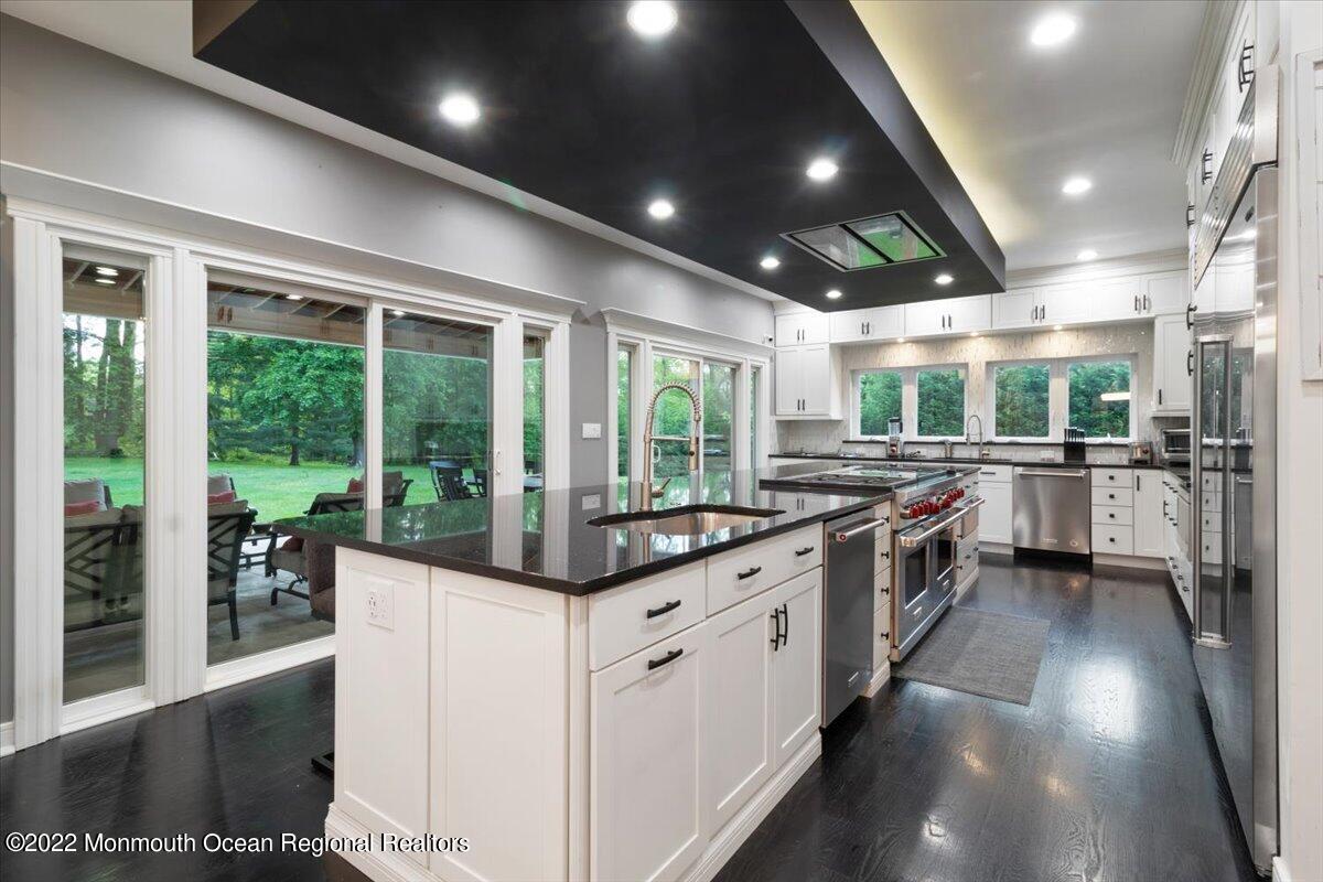 1371 Raritan Road Scotch Plains, NJ 07076 - Photo 11 of 56 10-1371 Raritan Rd (22)