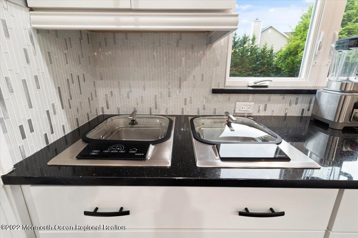 1371 Raritan Road Scotch Plains, NJ 07076 - Photo 17 of 56 16-1371 Raritan Rd (18)