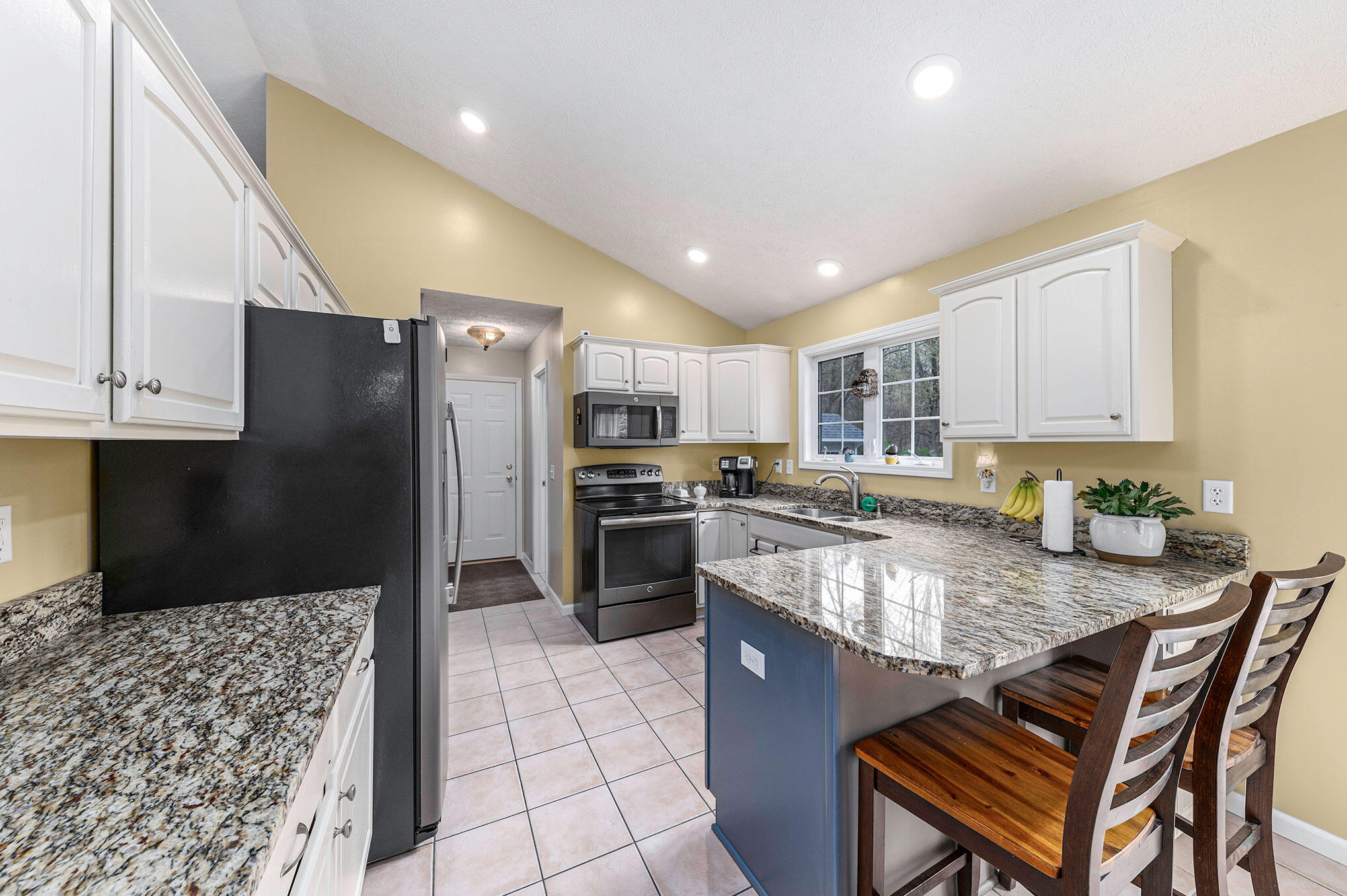 8625 Hathaway Road Kalamazoo, MI 49009 - Photo 11 of 25 Converted_10