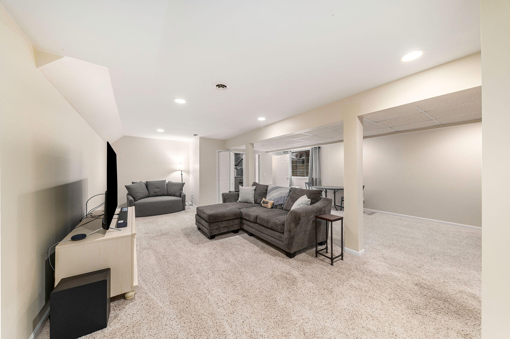 8625 Hathaway Road Kalamazoo, MI 49009 - Photo 21 of 25 Converted_44