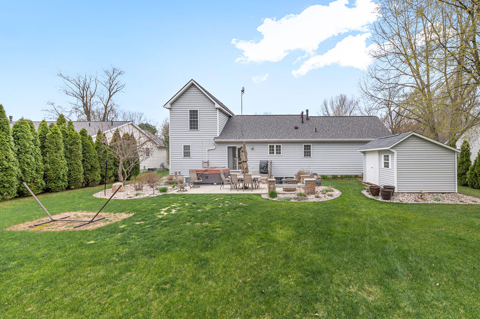 8625 Hathaway Road Kalamazoo, MI 49009 - Photo 6 of 25 Converted_71