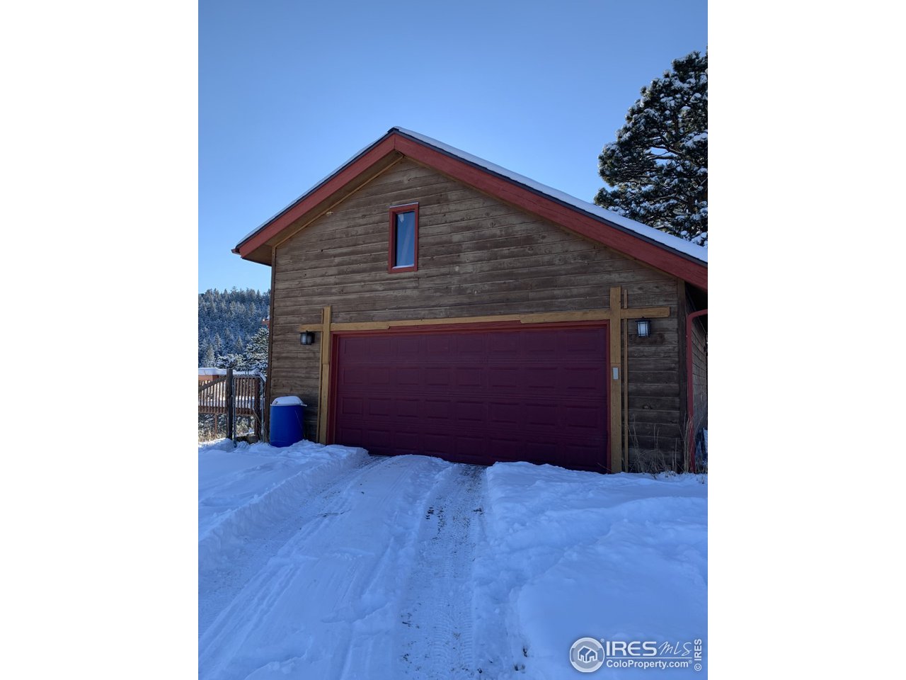 1040 Brook Road Boulder, CO 80302 - Photo 6 of 20 Two-car garage