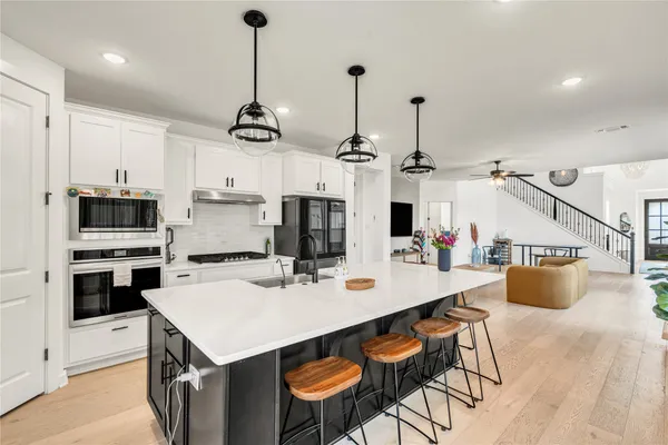 $2,795 | 516 Ahern Court, Liberty Hill, TX 78642