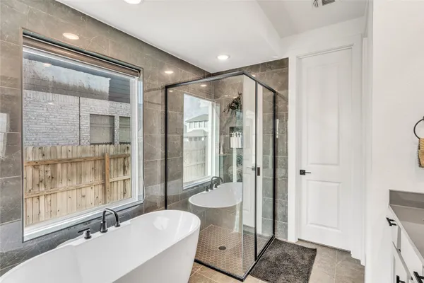 $2,795 | 516 Ahern Court, Liberty Hill, TX 78642