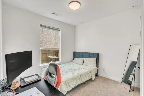 $2,795 | 516 Ahern Court, Liberty Hill, TX 78642