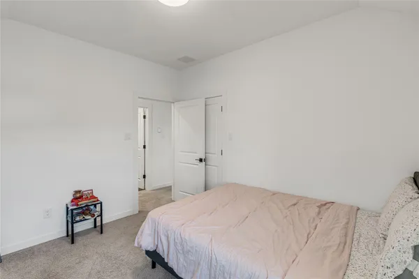 $2,795 | 516 Ahern Court, Liberty Hill, TX 78642