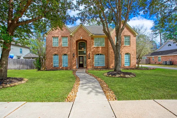 $700,000 | 14010 Lakewood Crossing Boulevard, Houston, TX 77070