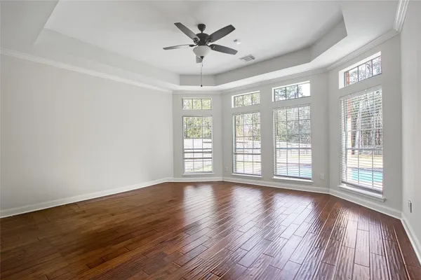 $700,000 | 14010 Lakewood Crossing Boulevard, Houston, TX 77070