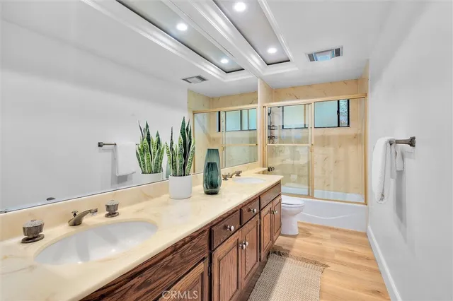 $2,625,000 | 23 Quarterhorse Lane, Rolling Hills Estates, CA 90274