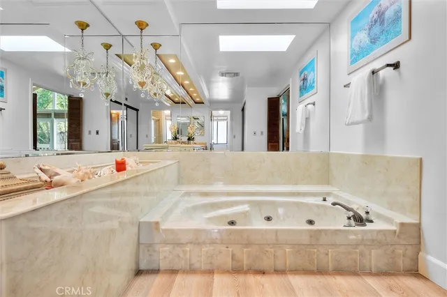 $2,625,000 | 23 Quarterhorse Lane, Rolling Hills Estates, CA 90274