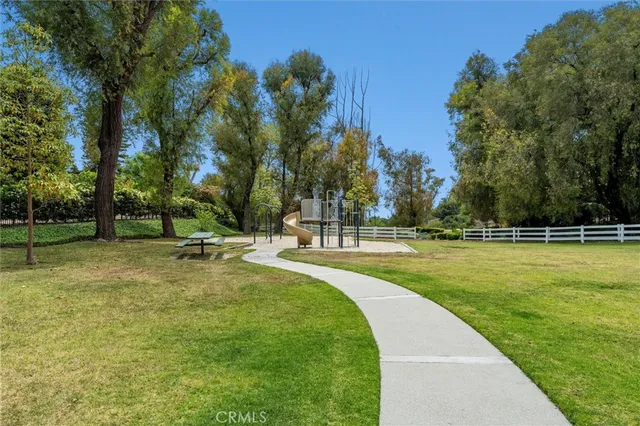 $2,625,000 | 23 Quarterhorse Lane, Rolling Hills Estates, CA 90274
