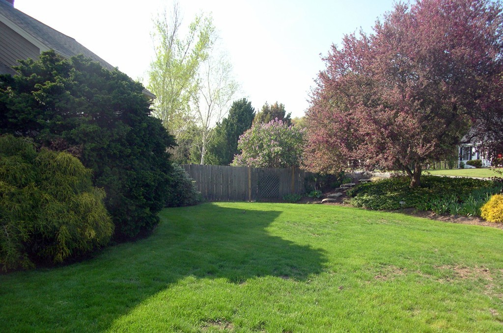 64 Harrington Road Framingham, MA 01701 - Photo 25 of 29 Gallery Image 25